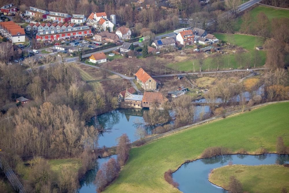 Hamm von oben - Schloss- Mühle am Mühlenteich in Hamm im Bundesland Nordrhein-Westfalen