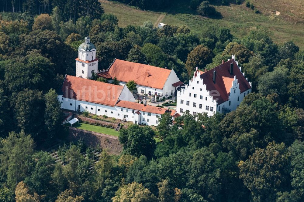 Luftaufnahme Neuburg an der Kammel - Schloss Neuburg an der Kammel in Neuburg im Bundesland Bayern