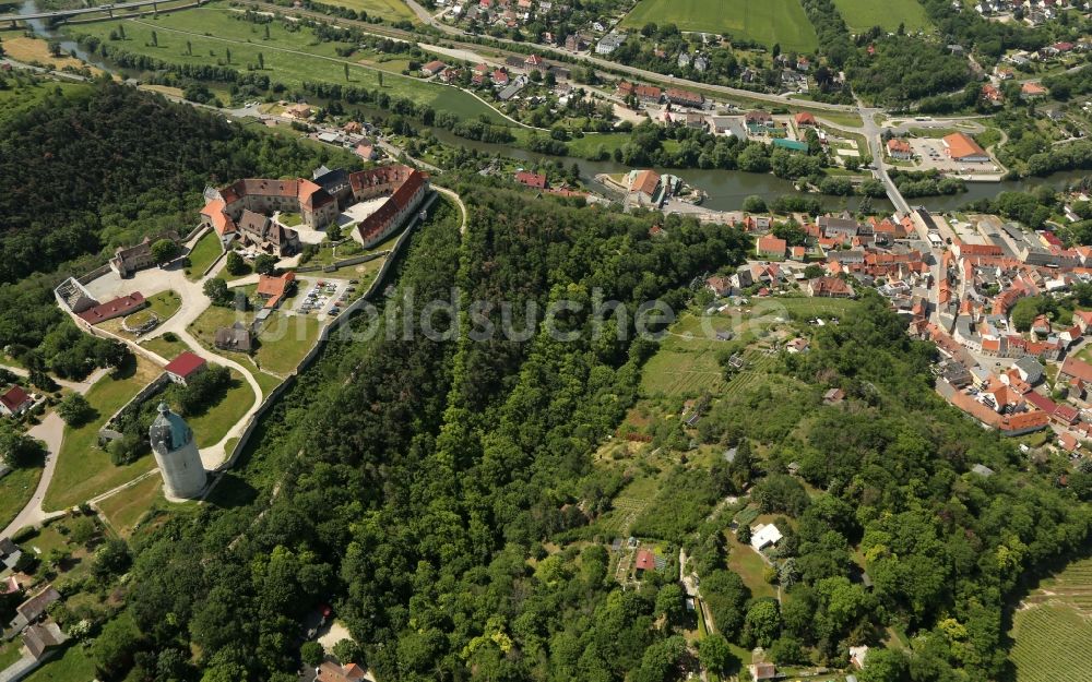 Luftbild Freyburg (Unstrut) - Schloss Neuenburg und der Bergfried Dicker Wilhelm bei Freyburg Unstrut im Bundesland Sachsen-Anhalt, Deutschland