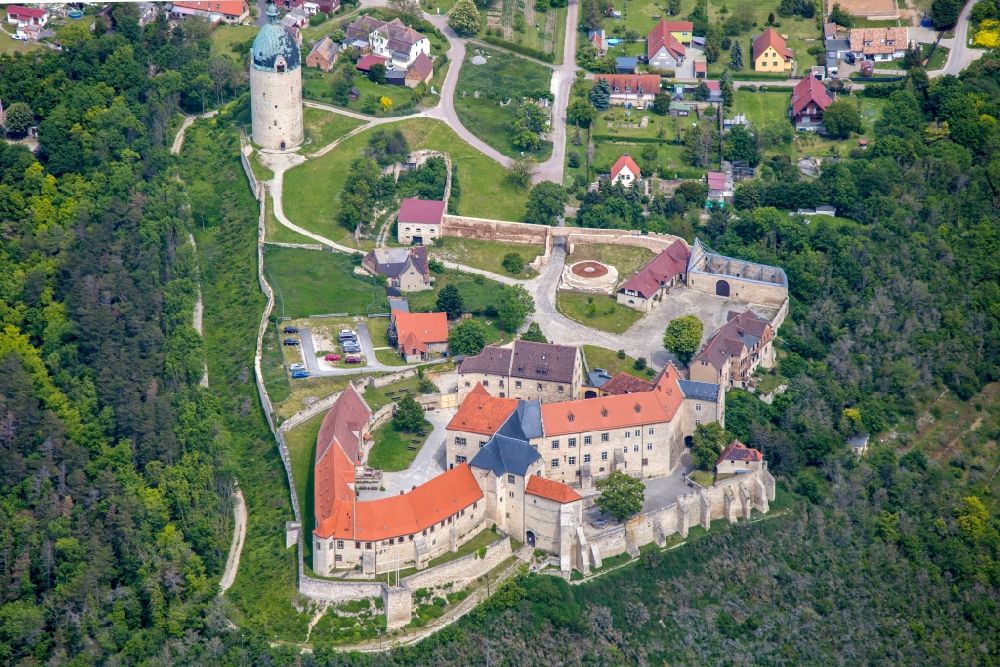 Luftbild Freyburg (Unstrut) - Schloss Neuenburg und der Bergfried Dicker Wilhelm bei Freyburg Unstrut im Bundesland Sachsen-Anhalt, Deutschland