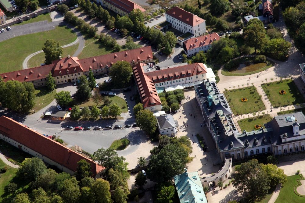 Luftbild Dresden - Schloss Pillnitz an der Elbe im Bundesland Sachsen