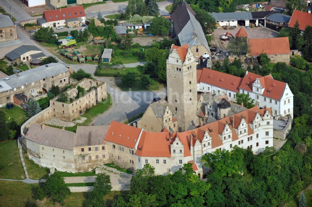 PLÖTZKAU aus der Vogelperspektive: Schloss Plötzkau in Plötzkau in Sachsen- Anhalt