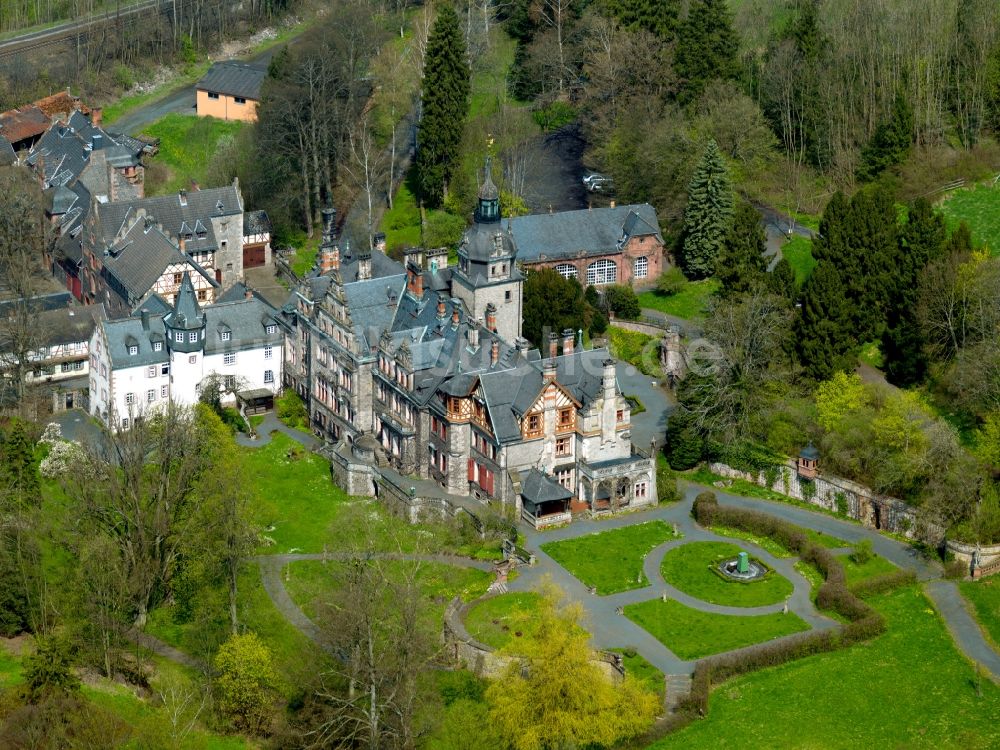 Schlüchtern aus der Vogelperspektive: Schloss Ramholz im Ortsteil Vollmerz in Schlüchtern im Bundesland Hessen