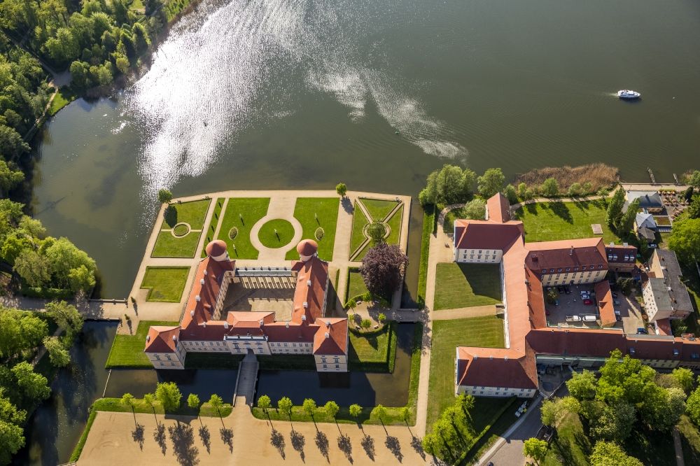 Rheinsberg aus der Vogelperspektive: Schloss Rheinsberg in Rheinsberg im Bundesland Brandenburg