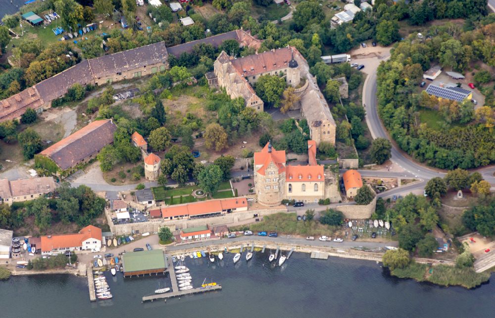 Luftaufnahme Seegebiet Mansfelder Land - Schloss Seeburg am Süßen See im Bundesland Sachsen-Anhalt