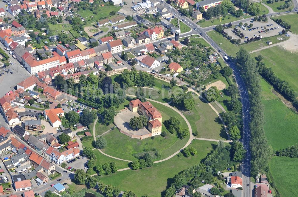 Stavenhagen aus der Vogelperspektive: Schloss Stavenhagen im Bundesland