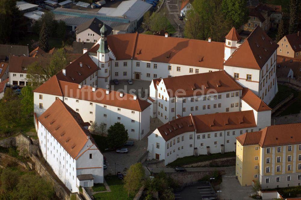 Sulzbach-Rosenberg aus der Vogelperspektive: Schloss Sulzbach bzw. Burg Sulzbach