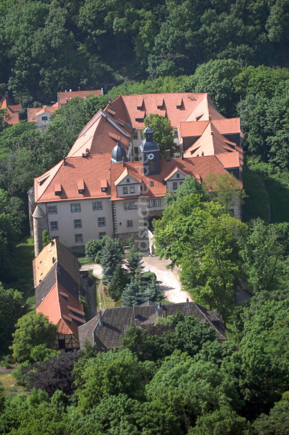 Luftbild WALTERSHAUSEN - Schloss Tenneberg in Waltershausen
