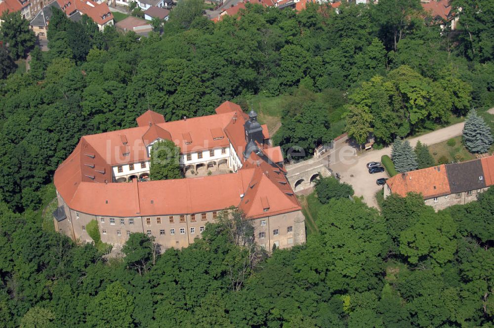 WALTERSHAUSEN von oben - Schloss Tenneberg in Waltershausen