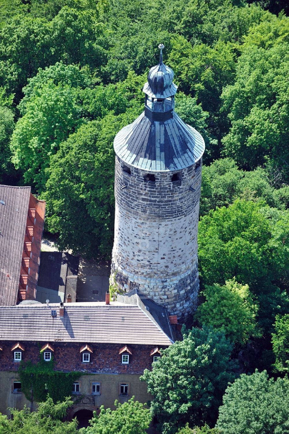 Tonndorf von oben - Schloss Tonndorf in Tonndorf im Bundesland Thüringen