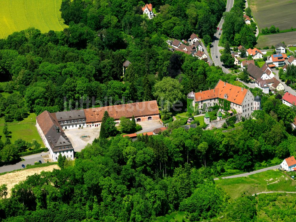 Luftbild Warthausen - Schloss in Warthausen im Bundesland Baden-Württemberg, Deutschland