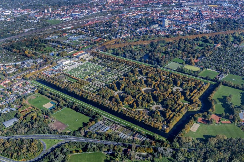 Luftbild Hannover - Schloßpark von Schloß Herrenhausen in Hannover im Bundesland Niedersachsen