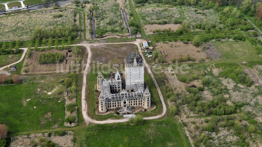Luftbild Almere - Schlossruine in Almere in Flevoland, Niederlande