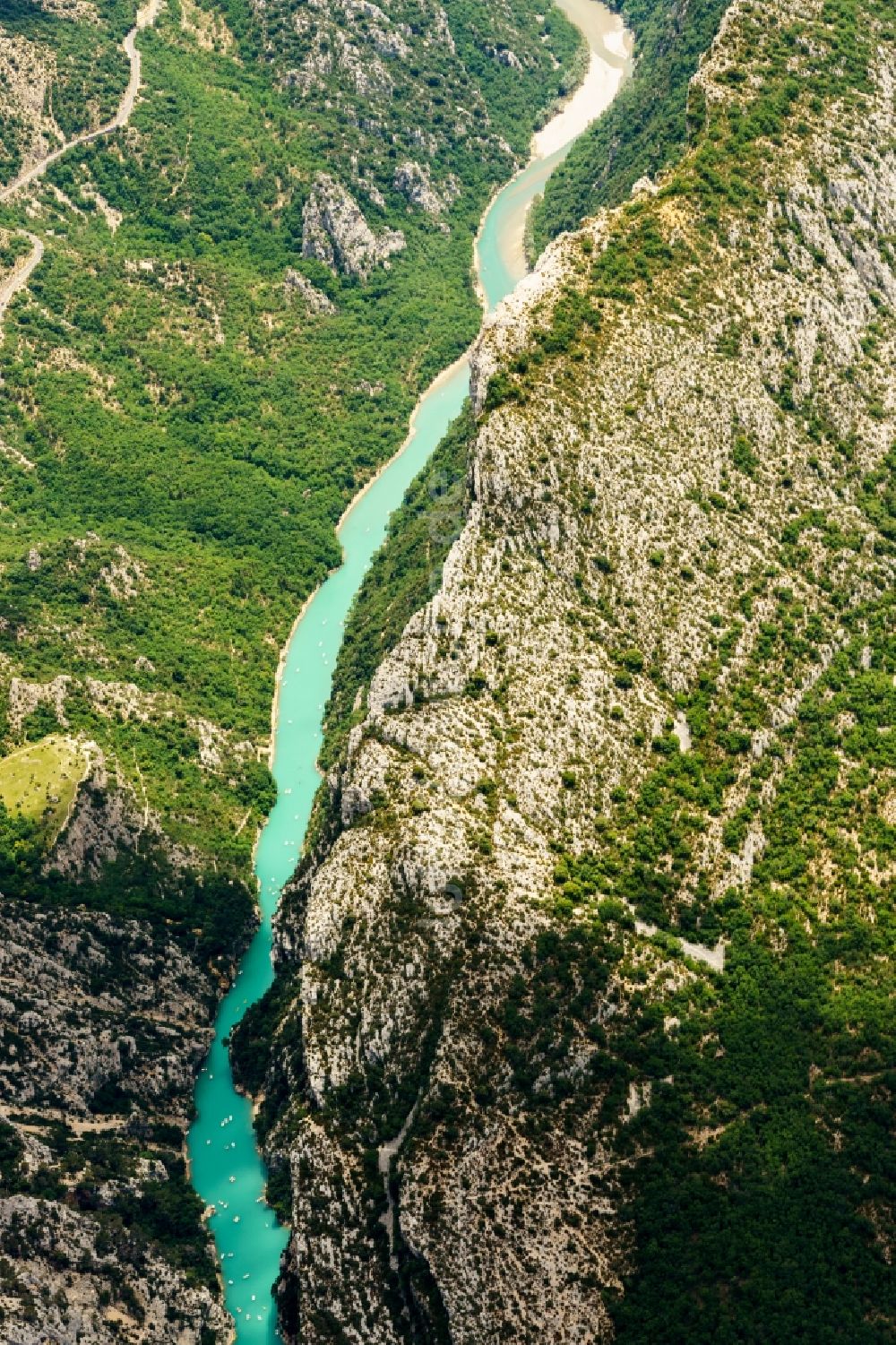 Luftbild Moustiers-Sainte-Marie - Schlucht Gorges du Verdon in Aiguines in Provence-Alpes-Cote d'Azur, Frankreich