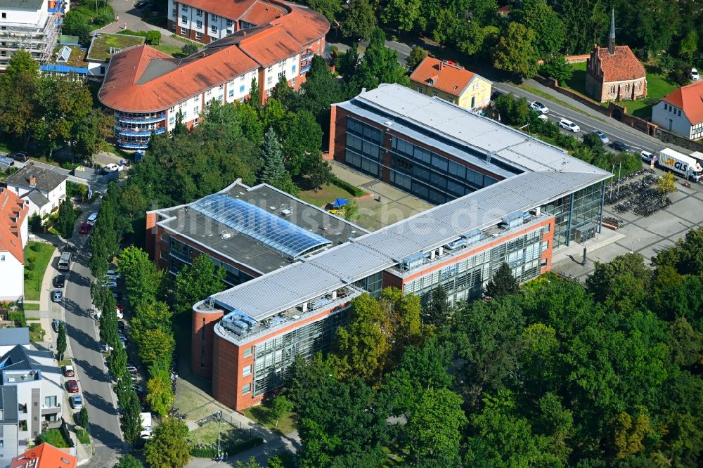 Luftbild Bernau - Schulgebäude des Gymnasium Paulus Praetorius Gymnasium in Bernau im Bundesland Brandenburg, Deutschland