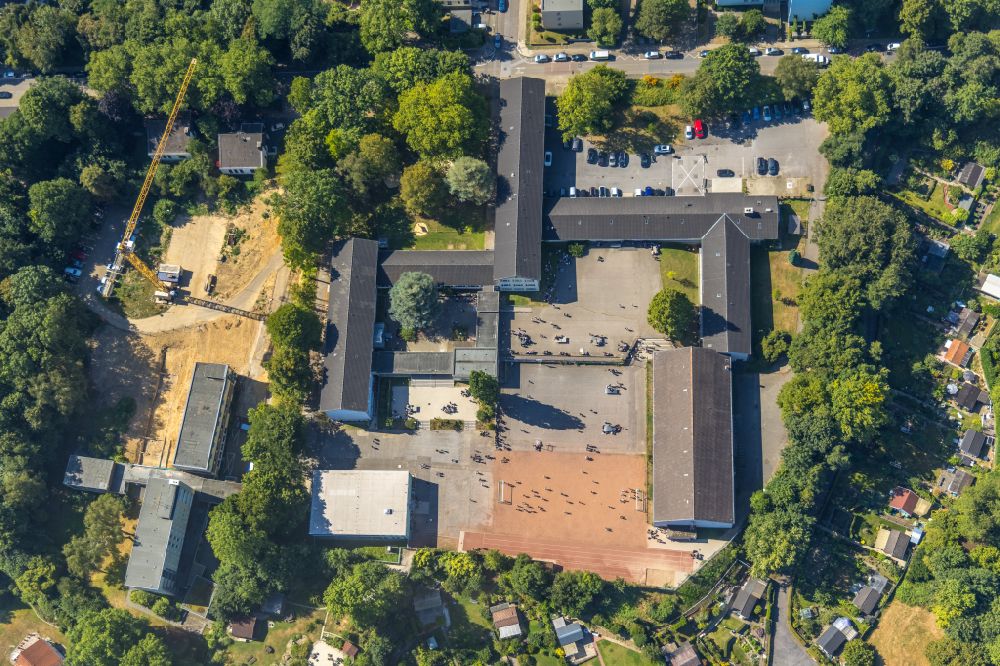 Luftbild Essen - Schulgebäude der Elsa-Brändström-Realschule in Essen im Bundesland Nordrhein-Westfalen, Deutschland