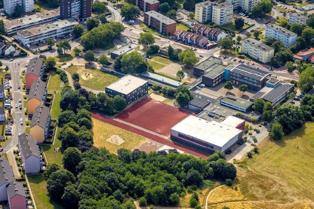 Kamp-Lintfort von oben - Schulgebäude Europaschule Kamp-Lintfort in Kamp-Lintfort im Bundesland Nordrhein-Westfalen, Deutschland
