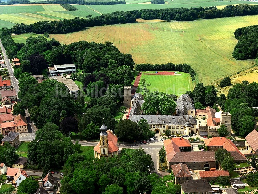 Luftaufnahme Gaibach - Schulgebäude des Franken- Landschulheimes im Schloss Gaibach im Bundesland Bayern, Deutschland