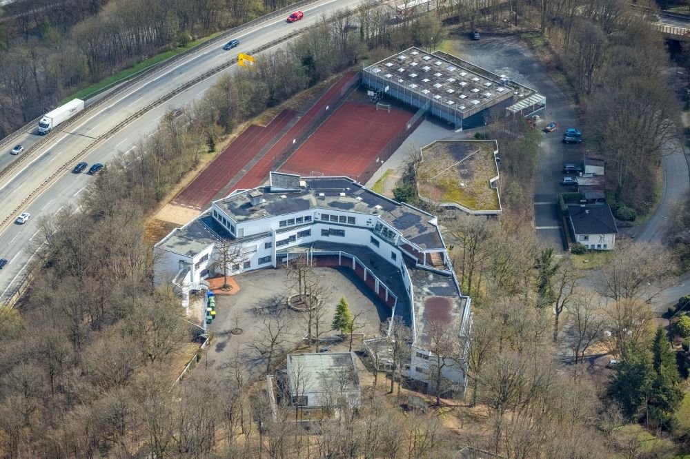 Siegen von oben - Schulgebäude des Gymnasium Evau Evangelisches Gymnasium Siegen-Weidenau in Siegen im Bundesland Nordrhein-Westfalen, Deutschland