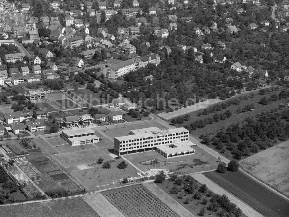 Luftaufnahme Herrenberg - Schulgebäude des Gymnasium Schickhardt-Gymnasium in Herrenberg im Bundesland Baden-Württemberg, Deutschland