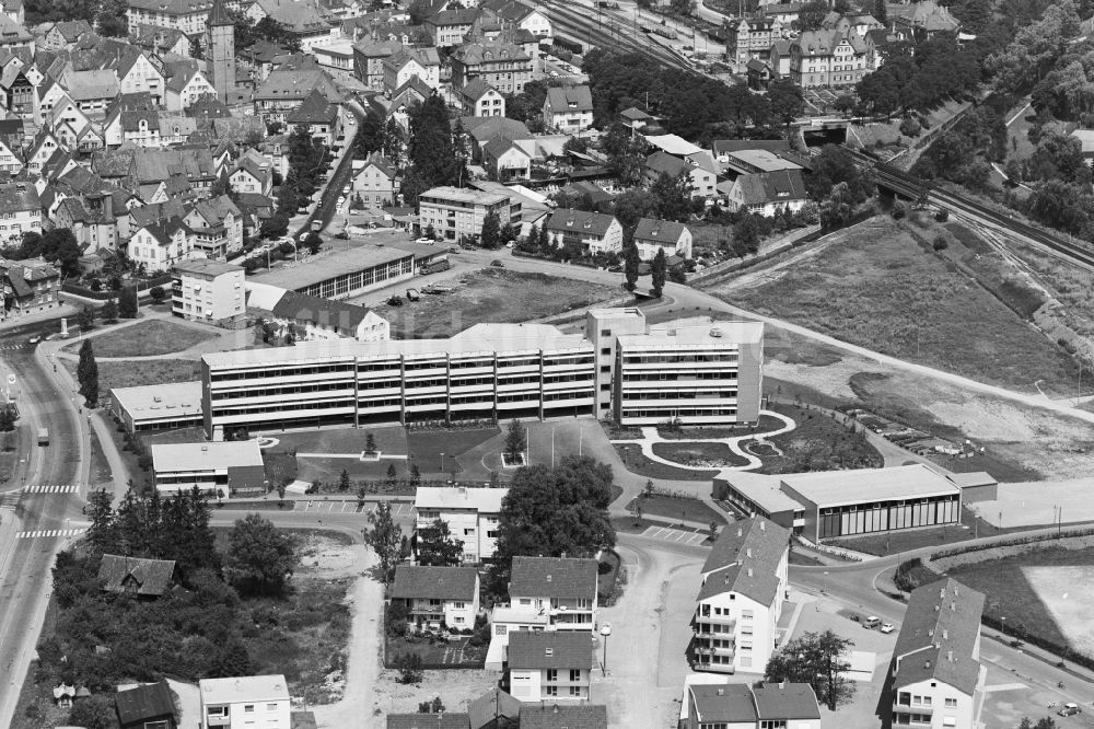 Biberach an der Riß von oben - Schulgebäude des Gymnasium Wieland-Gymnasium in Biberach an der Riß im Bundesland Baden-Württemberg, Deutschland