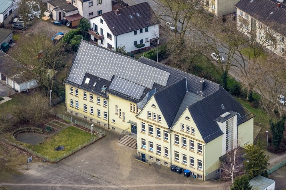 Luftbild Bottrop - Schulgebäude der Hauptschule Welheim (HSW) an der Blankenstraße im Ortsteil Batenbrock in Bottrop im Bundesland Nordrhein-Westfalen, Deutschland