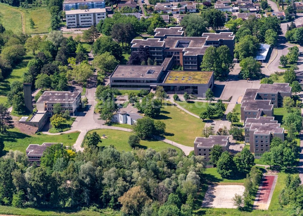 Ettenheim aus der Vogelperspektive: Schulgebäude der Heimschule Sankt Landolin in Ettenheim im Bundesland Baden-Württemberg, Deutschland