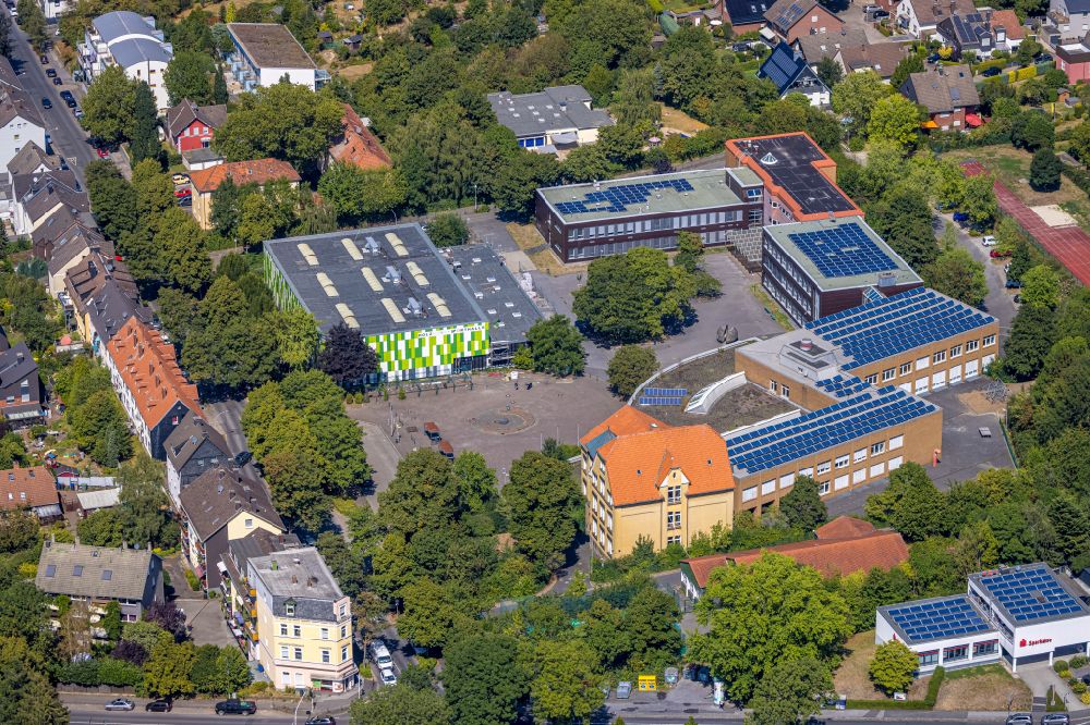 Witten von oben - Schulgebäude Holzkamp-Gesamtschule in Witten im Bundesland Nordrhein-Westfalen, Deutschland