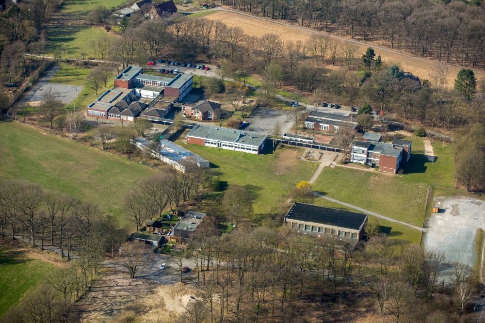Dorsten aus der Vogelperspektive: Schulgebäude der von-Ketteler-Schule in Dorsten im Bundesland Nordrhein-Westfalen, Deutschland
