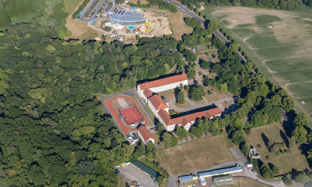 Güstrow von oben - Schulgebäude des Landesförderzentrum Hören in Güstrow im Bundesland Mecklenburg-Vorpommern, Deutschland