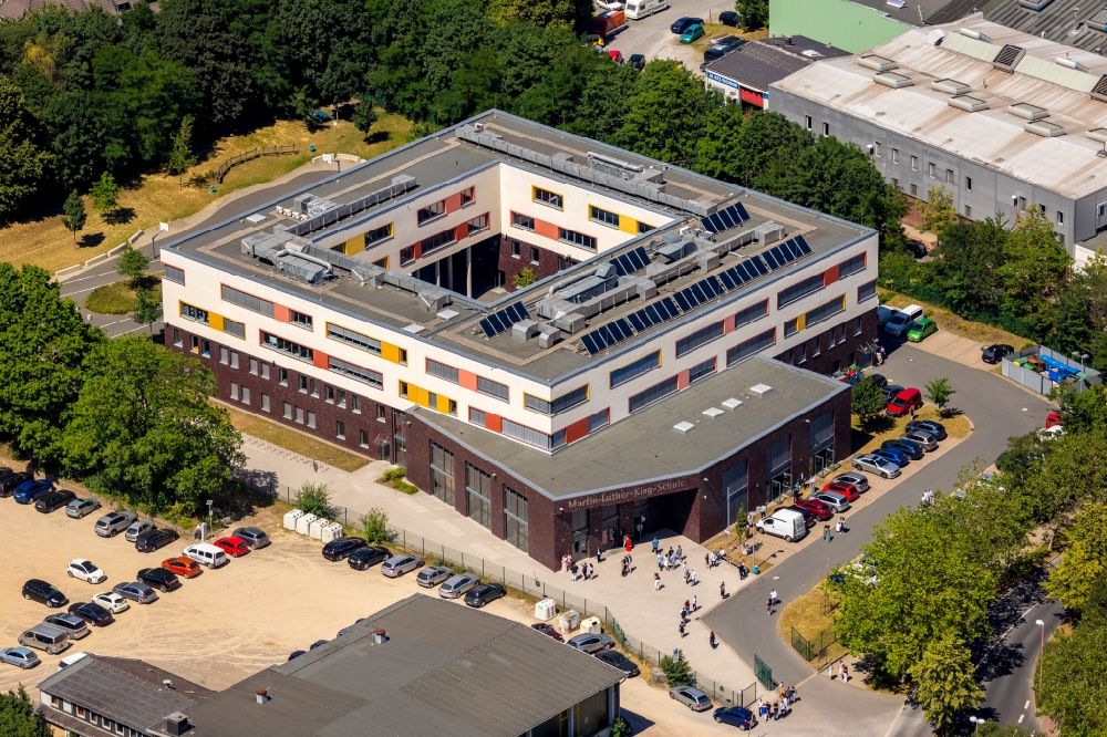 Luftbild Velbert - Schulgebäude der Martin-Luther-King-Schule Velbert in Velbert im Bundesland Nordrhein-Westfalen, Deutschland