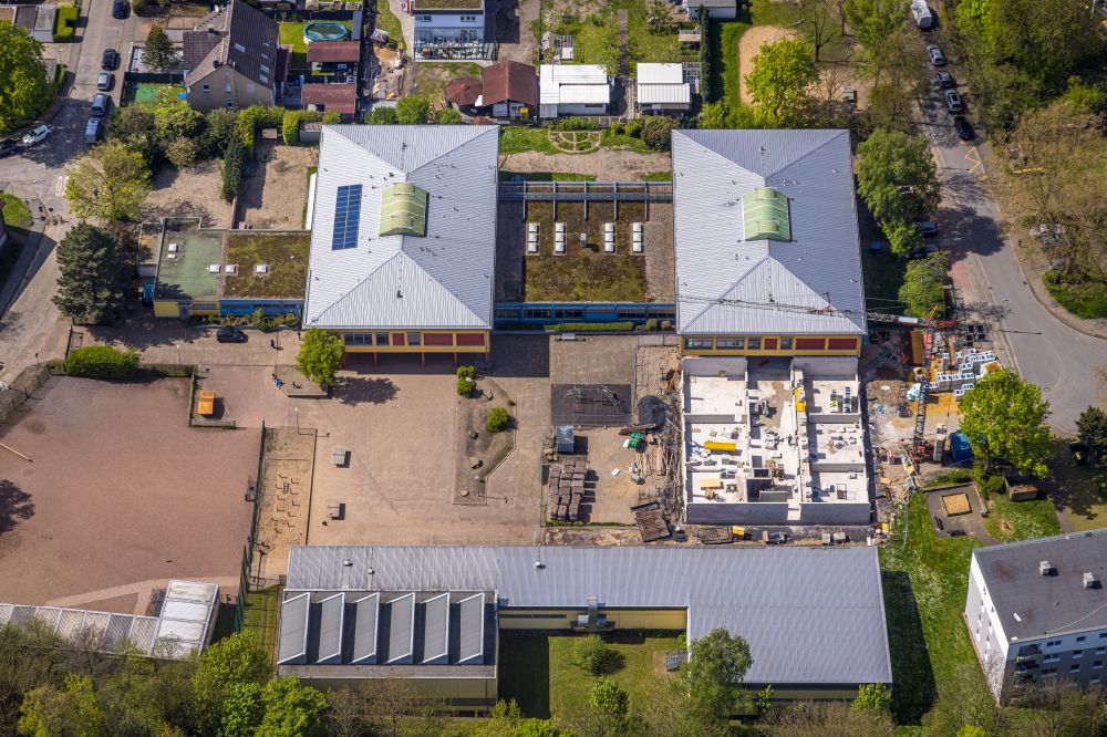 Luftbild Wanne-Eickel - Schulgebäude Michaelschule in Wanne-Eickel im Bundesland Nordrhein-Westfalen, Deutschland