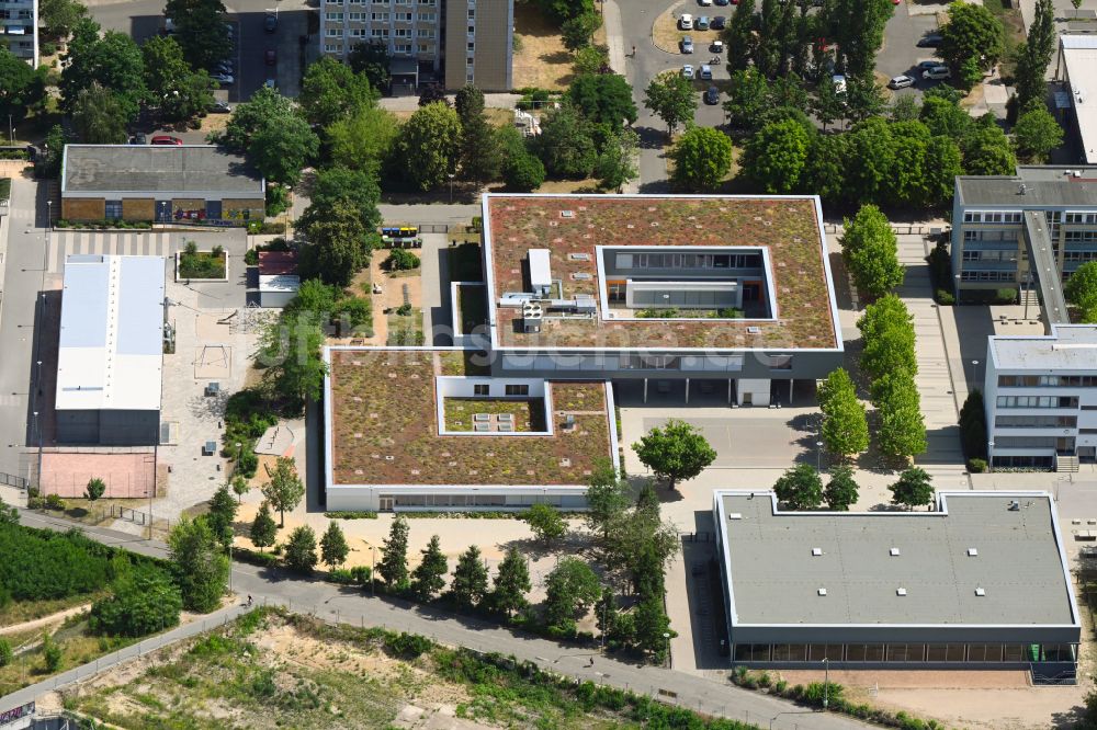 Luftbild Leipzig - Schulgebäude der Pablo-Neruda-Schule in Leipzig im Bundesland Sachsen, Deutschland