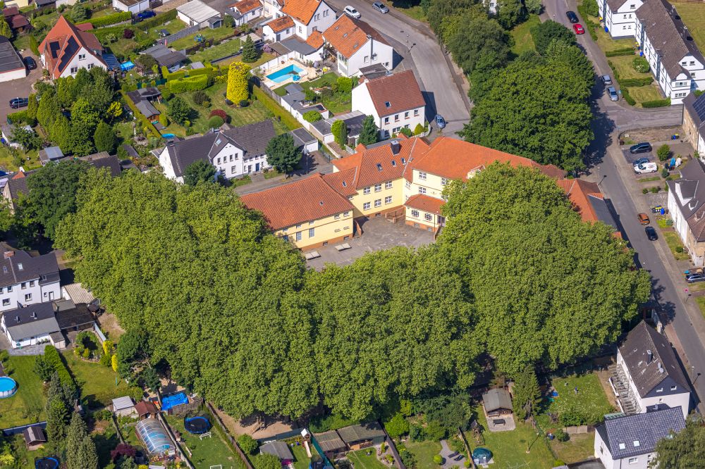 Luftaufnahme Gladbeck - Schulgebäude Pestalozzischule in Gladbeck im Bundesland Nordrhein-Westfalen, Deutschland