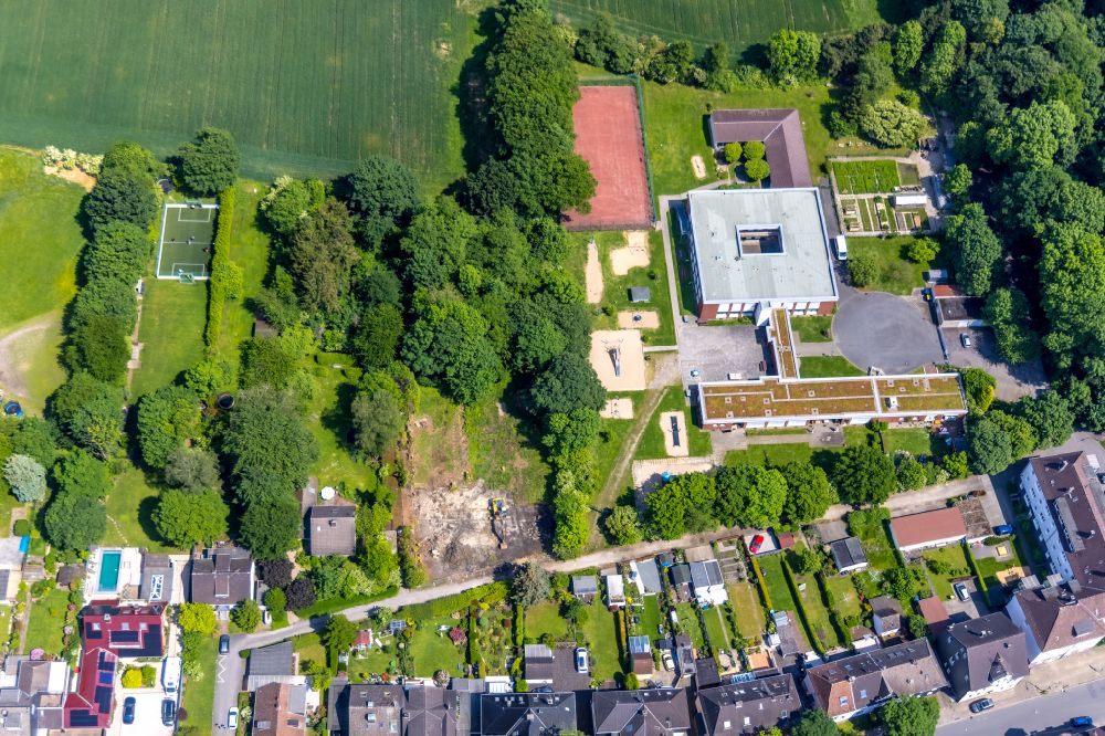 Luftbild Herne - Schulgebäude der Robert-Brauner-Schule mit Baustelle an der Bergstraße in Herne im Bundesland Nordrhein-Westfalen, Deutschland