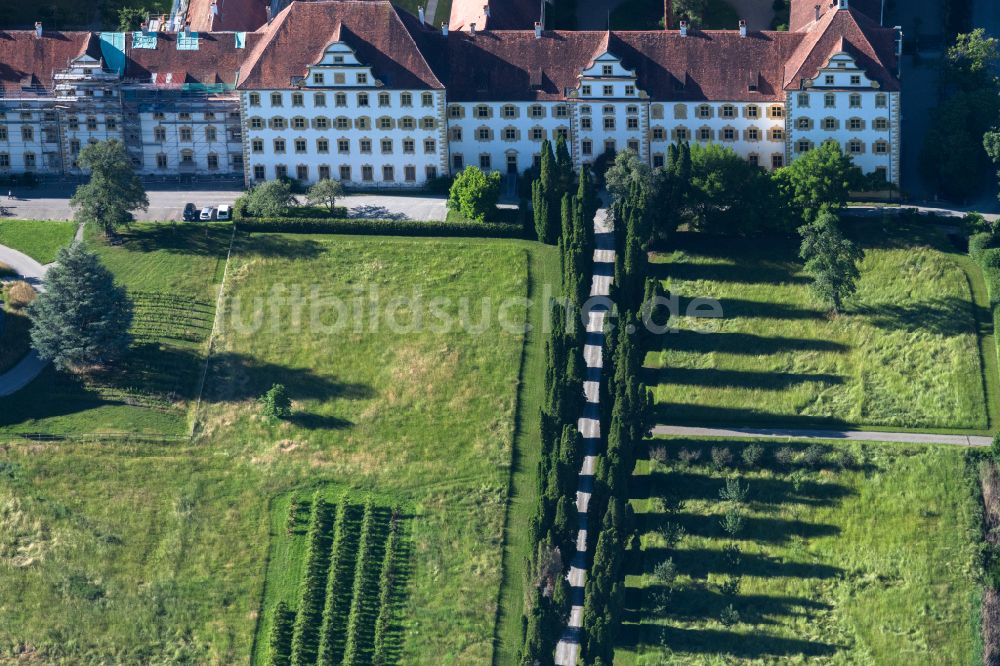 Salem aus der Vogelperspektive: Schulgebäude der Schule Schloss Salem in Salem im Bundesland Baden-Württemberg, Deutschland