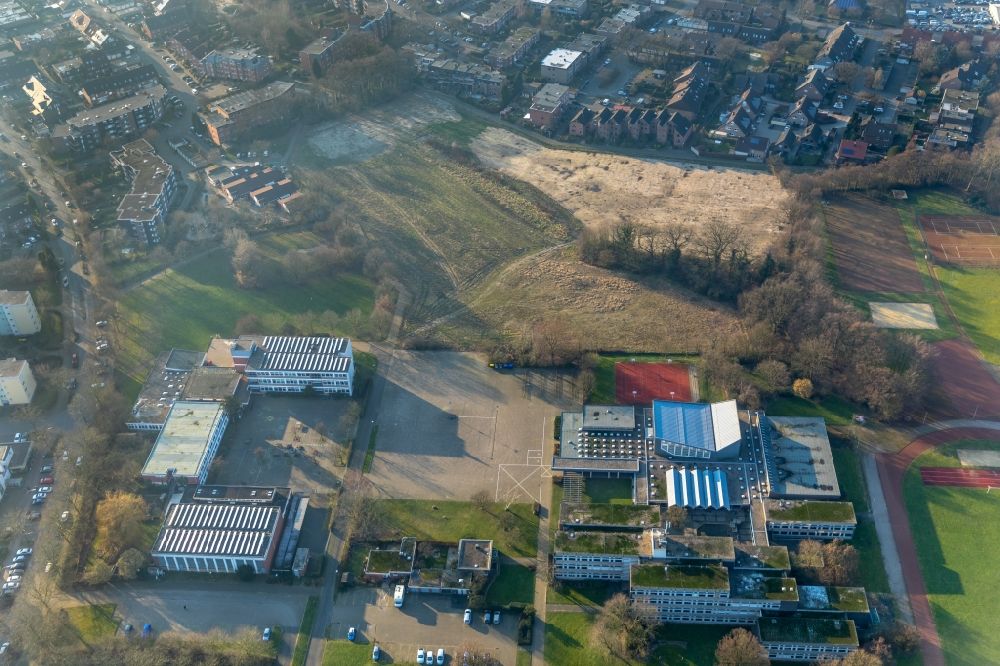 Luftaufnahme Dorsten - Schulgebäude der St. Ursula Realschule in Dorsten im Bundesland Nordrhein-Westfalen, Deutschland