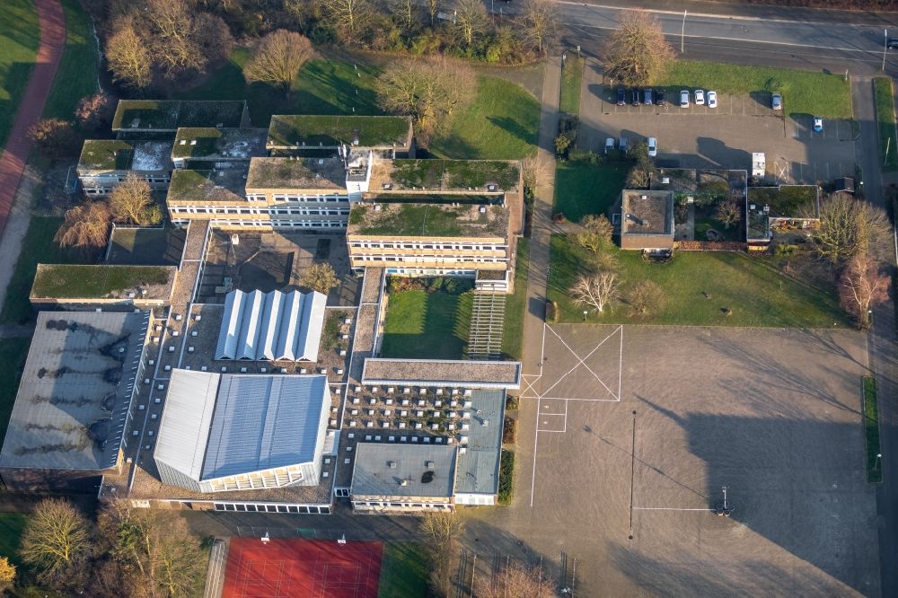 Dorsten von oben - Schulgebäude der St. Ursula Realschule in Dorsten im Bundesland Nordrhein-Westfalen, Deutschland