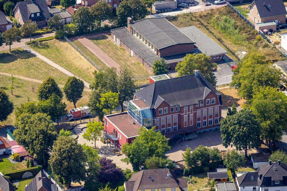 Luftbild Bockum-Hövel - Schulgebäude Von-Vincke-Schule in Bockum-Hövel im Bundesland Nordrhein-Westfalen, Deutschland