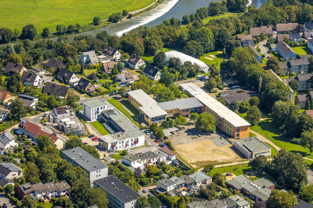 Luftbild Herbede - Schulgebäude der Vormholzer Grundschule in Herbede im Bundesland Nordrhein-Westfalen, Deutschland