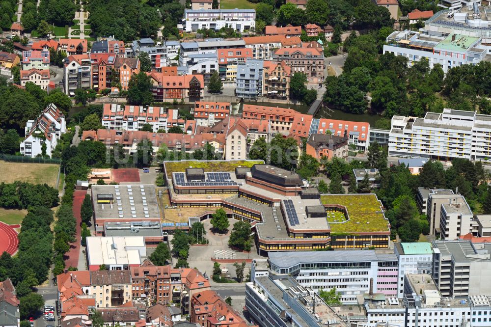Nürnberg aus der Vogelperspektive: Schulgebäude Wilhelm-Löhe-Schule in Nürnberg im Bundesland Bayern, Deutschland
