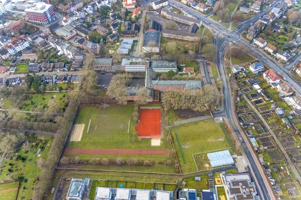 Luftbild Hamm - Schulgelände mit Sportplatz Beisenkamp-Gymnasium Hamm in Hamm im Bundesland Nordrhein-Westfalen, Deutschland