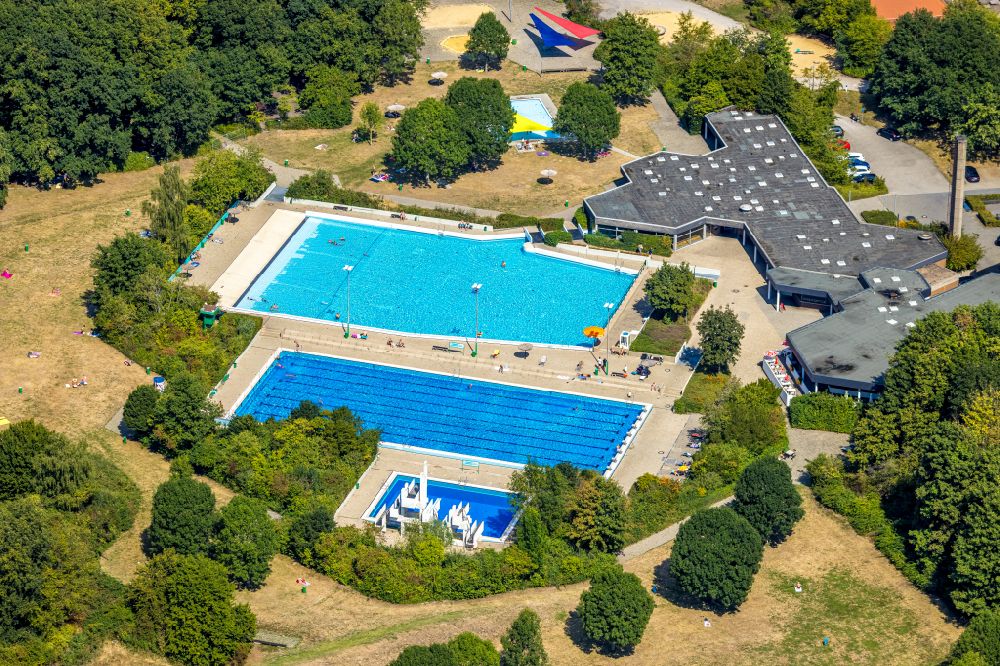 Luftbild Hamm - Schwimmbecken des Freibades Freibad Selbachpark in Hamm im Bundesland Nordrhein-Westfalen, Deutschland