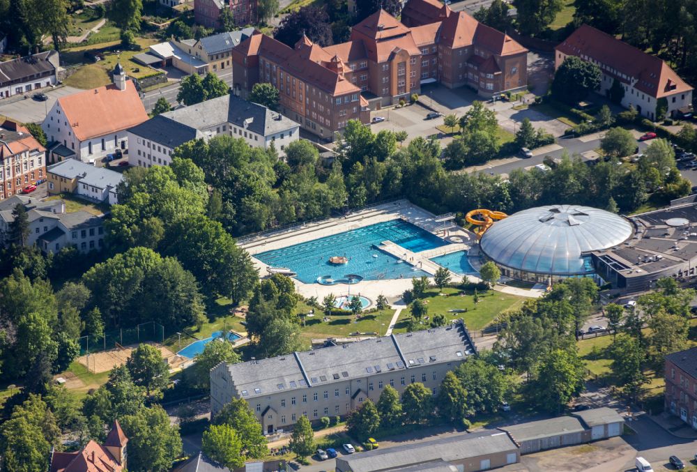 Luftbild Freiberg - Schwimmbecken des Freibades Johannisbad in Freiberg im Bundesland Sachsen, Deutschland