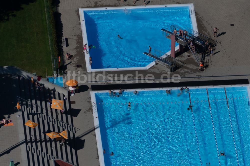 Luftbild Kreuzlingen - Schwimmbecken des Freibades Schwimmbad Hörnli in Kreuzlingen im Kanton Thurgau, Schweiz