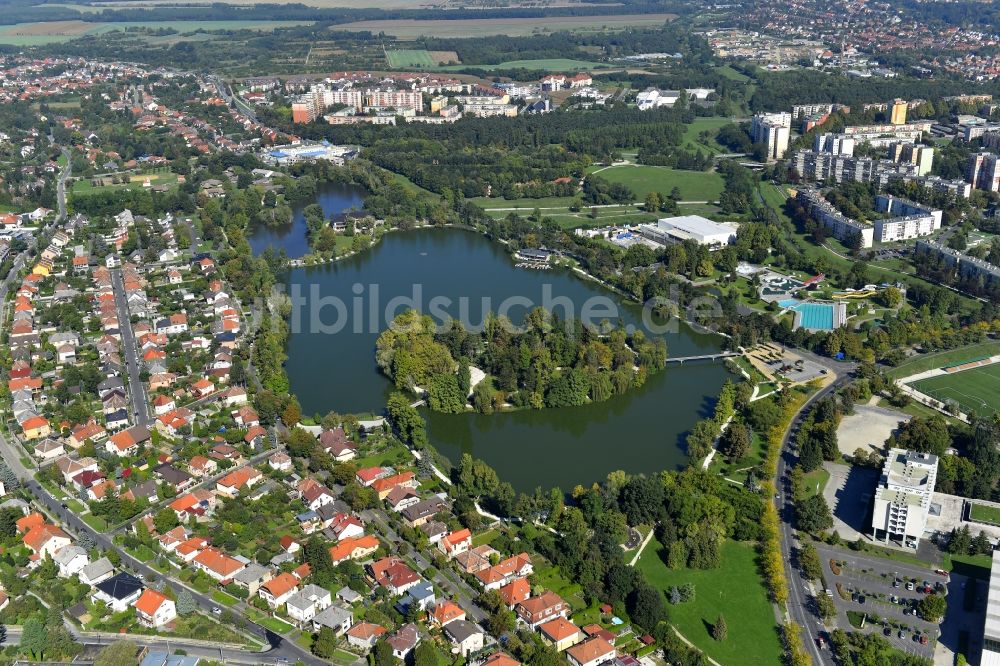 Szombathely aus der Vogelperspektive: See- Insel Csónakázó-tó in Szombathely in Vas, Ungarn