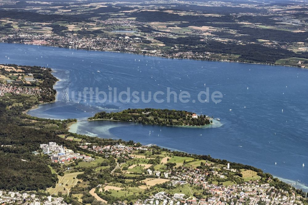 Mainau von oben - See-Insel Mainau im Bodensee in Konstanz im Bundesland Baden-Württemberg