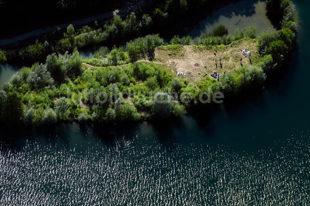 Luftaufnahme Opfingen - See- Insel im Opfinger See in Opfingen im Bundesland Baden-Württemberg, Deutschland
