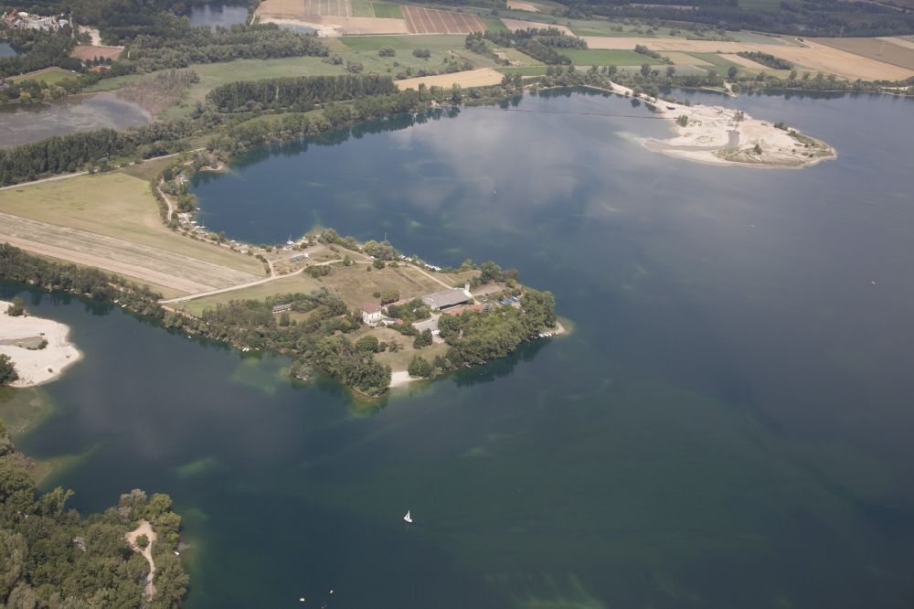 Luftaufnahme Bobenheim-Roxheim - See- Insel Scharrau auf dem Silbersee in Bobenheim-Roxheim im Bundesland Rheinland-Pfalz, Deutschland