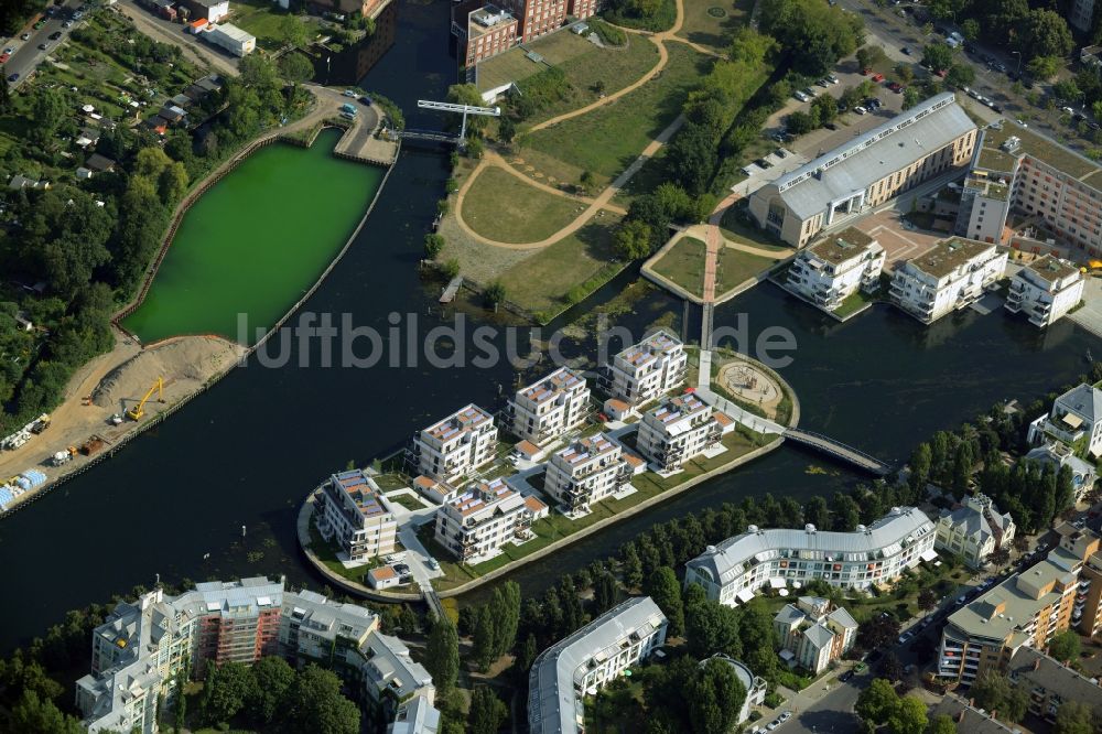 Luftbild Berlin - See- Insel auf dem Tegeler See im Stadtteil Reinickendorf in Berlin